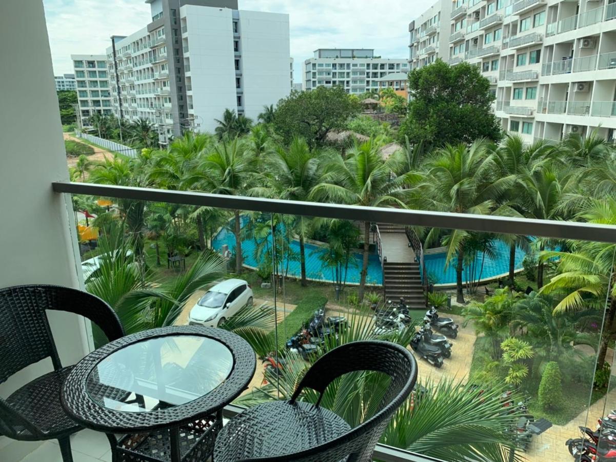 Laguna Beach Condo Resort 3 Maldives Pattaya Pool View ลากูน่า บีช คอนโด รีสอร์ต 3 พัทยา ジョムティエンビーチ エクステリア 写真