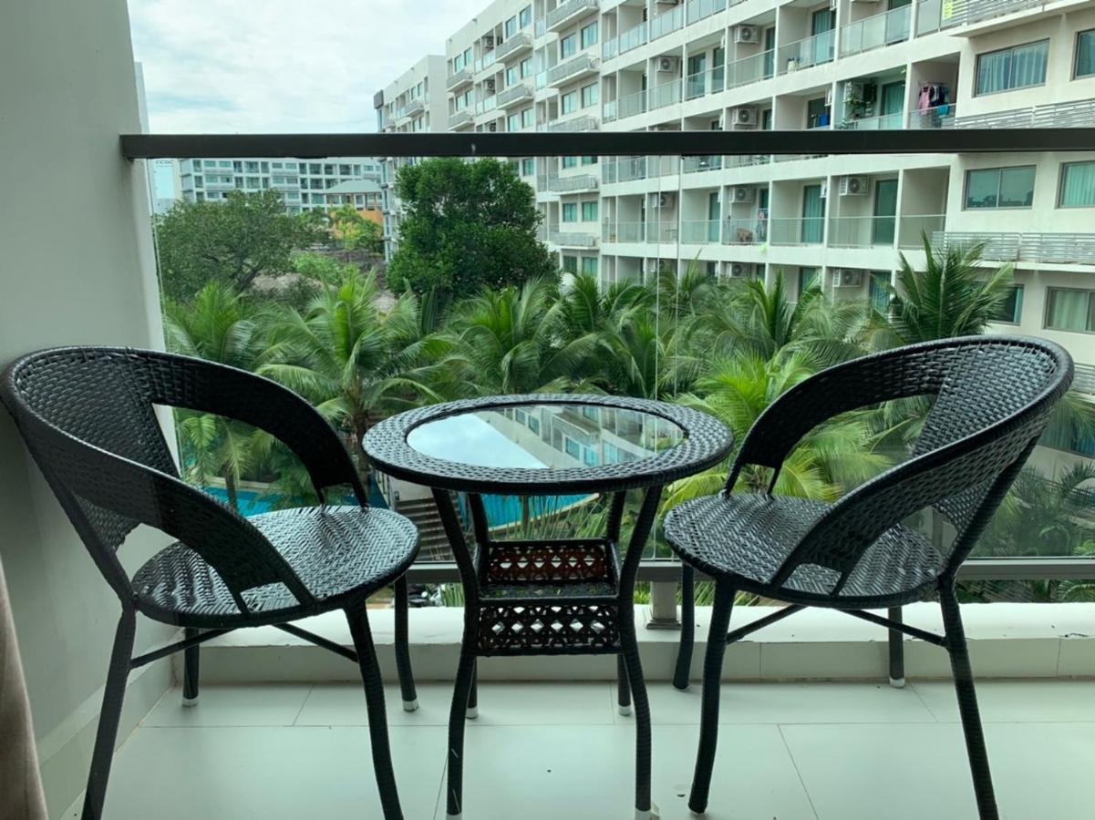 Laguna Beach Condo Resort 3 Maldives Pattaya Pool View ลากูน่า บีช คอนโด รีสอร์ต 3 พัทยา ジョムティエンビーチ エクステリア 写真