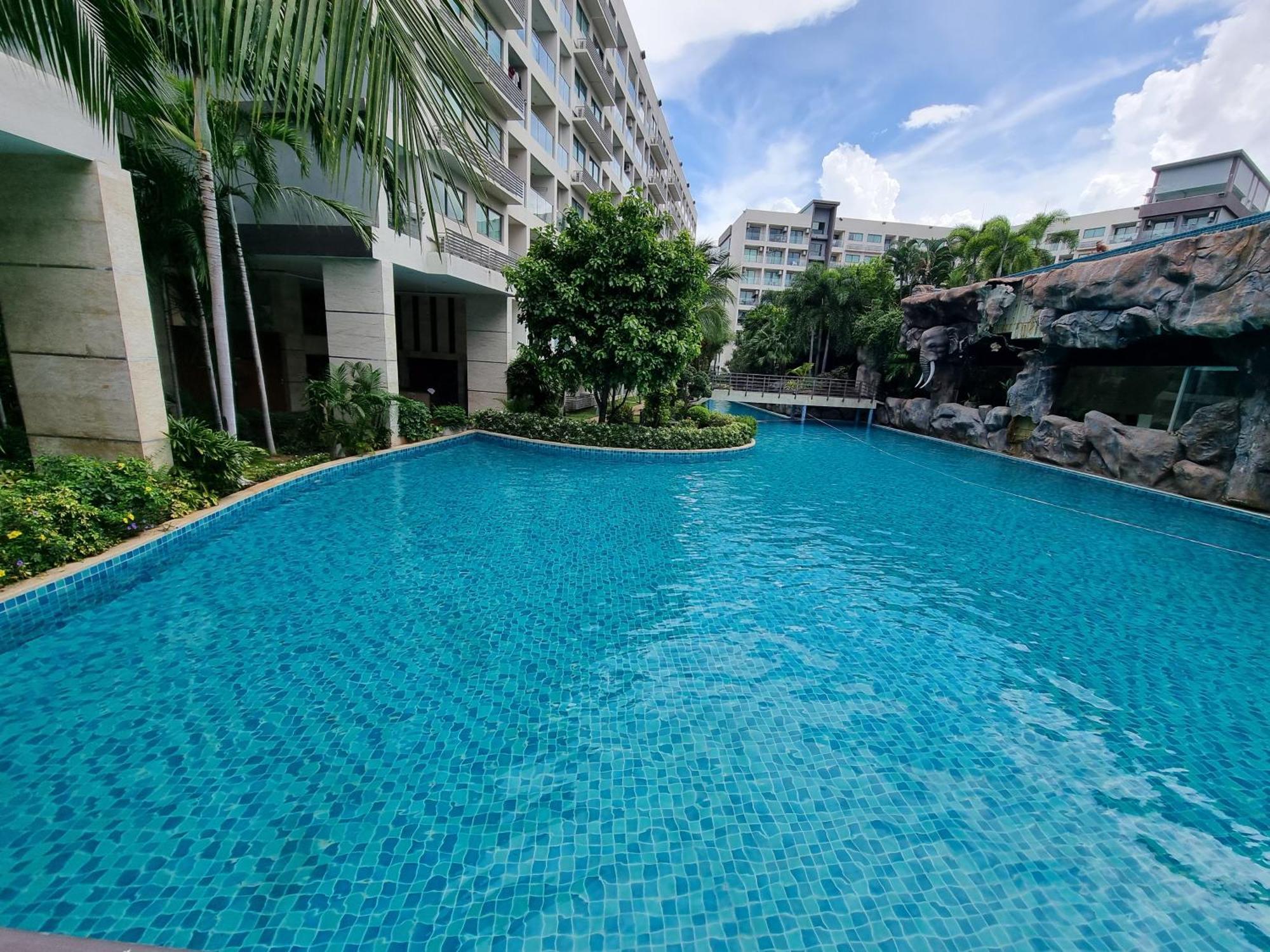 Laguna Beach Condo Resort 3 Maldives Pattaya Pool View ลากูน่า บีช คอนโด รีสอร์ต 3 พัทยา ジョムティエンビーチ エクステリア 写真