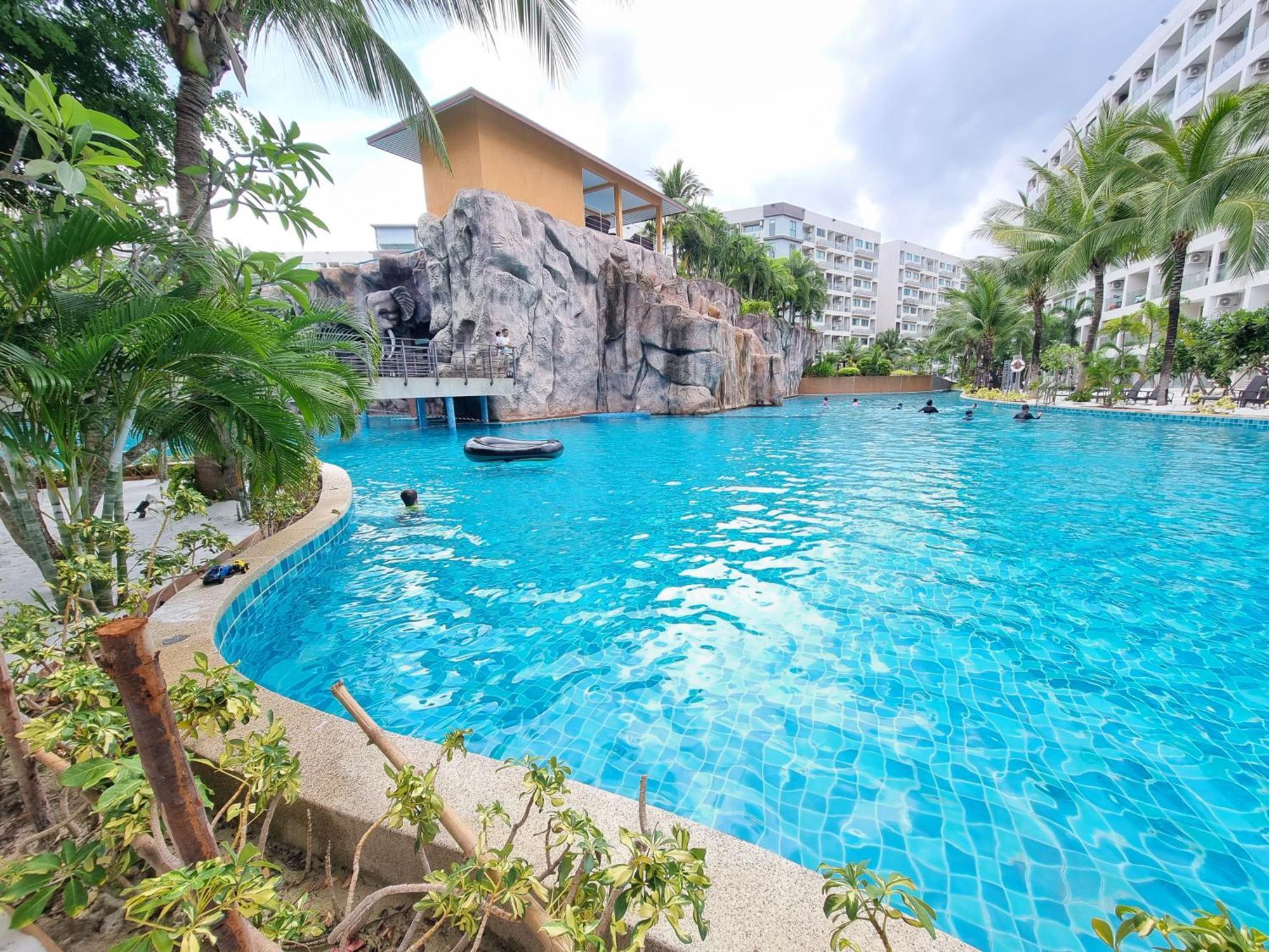 Laguna Beach Condo Resort 3 Maldives Pattaya Pool View ลากูน่า บีช คอนโด รีสอร์ต 3 พัทยา ジョムティエンビーチ エクステリア 写真